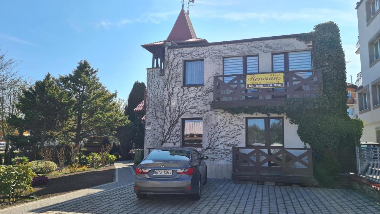 Renesans Hotel Wladyslawowo Exterior photo